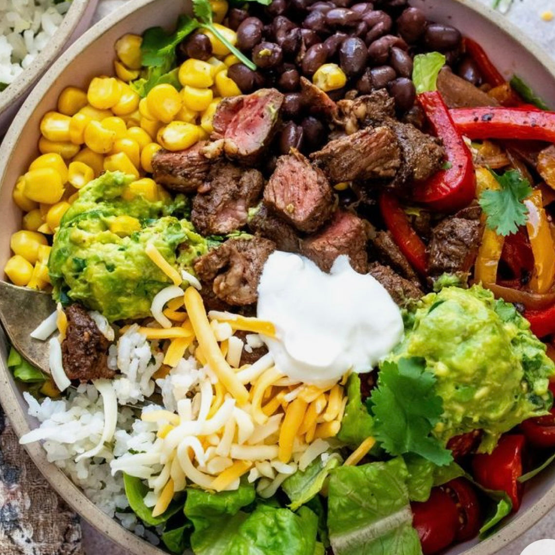 Smoked Brisket Bowls w/Romaine or Rice